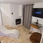Le Coeur De La Vieille Menton