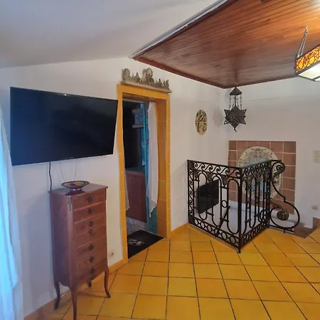 Le Coeur De La Vieille Tatil Evi Menton