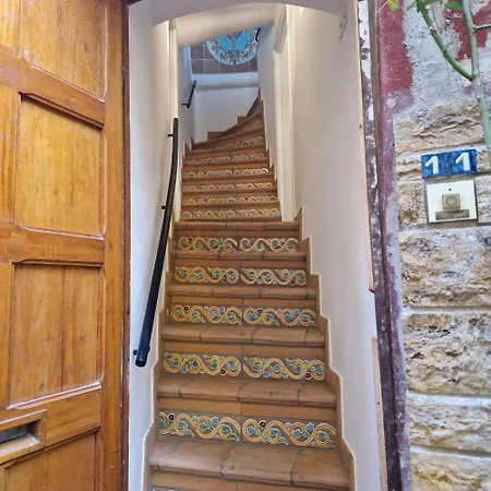 Le Cœur De La Vieille Hébergement de vacances Menton