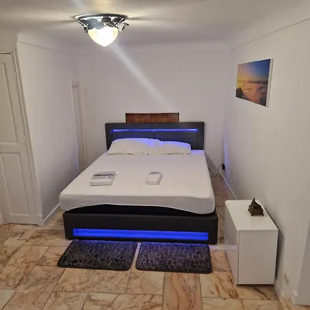 Le Coeur De La Vieille Tatil Evi Menton