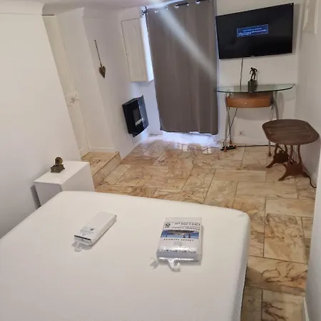 Le Coeur De La Vieille Tatil Evi Menton