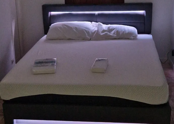 בית נופש Le Coeur De La Vieille מנטון