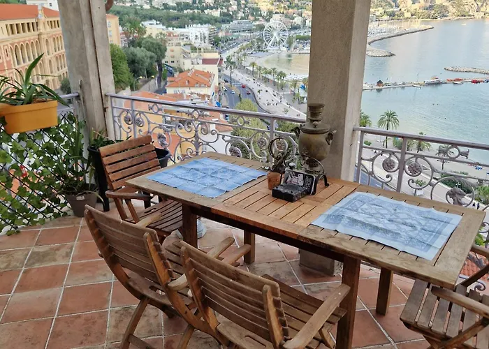 Le Coeur De La Vieille מנטון